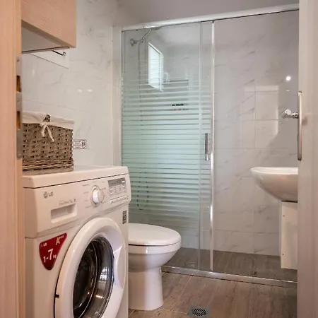 Konstantina's Luxury