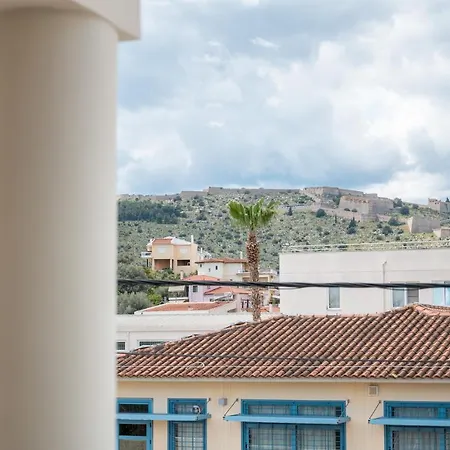 Konstantina's Luxury شقة