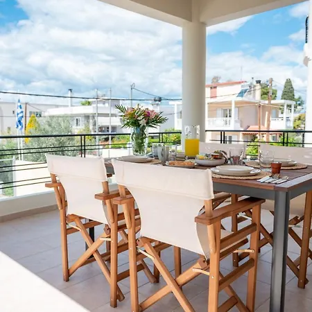 Konstantina's Luxury Apartment