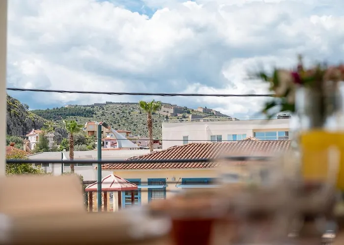 Konstantina's Luxury * نافبليو